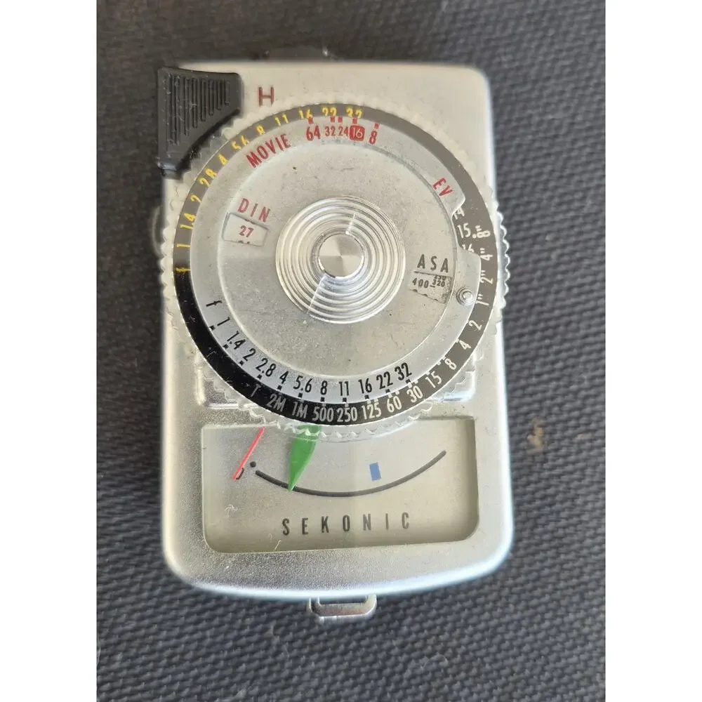 Sekonic Micro-Leader Analog Light Meter for Camera